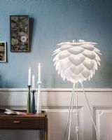 Umage Silvia Mini - Hvid - Ø32 m/ Tripod Floor Umage Silvia Mini - Hvid - Ø32 m/ Tripod Floor