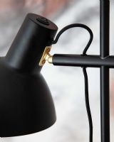 Halo Design Metropole Gulvlampe 2-arme - Sort Halo Design Metropole Gulvlampe 2-arme - Sort