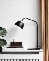 Halo Design Oslo Bordampe - Sort - Ø16