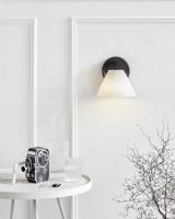 Nordlux Strap 15 - Opal/Sort Nordlux Strap 15 - Opal/Sort