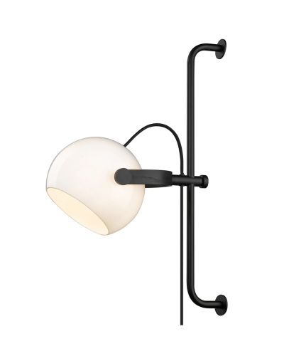 Halo Design DC Væglampe - Opal - Ø18 - Long Halo Design DC Væglampe - Opal - Ø18 - Long