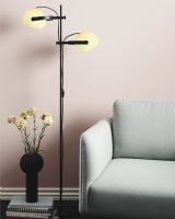 Halo Design DC Gulvlampe - 2 hoveder - Opal - Ø18 Halo Design DC Gulvlampe - 2 hoveder - Opal - Ø18